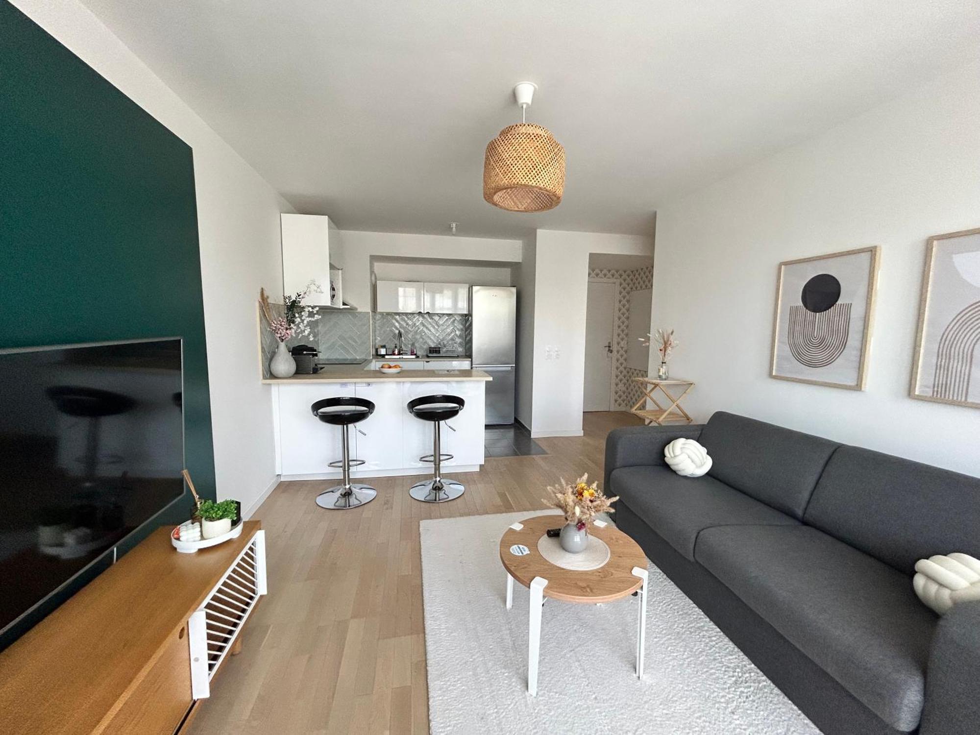 Elegant Appartement Minimaliste Entre Paris Et Disney Нуази-ле-Гран Екстериор снимка